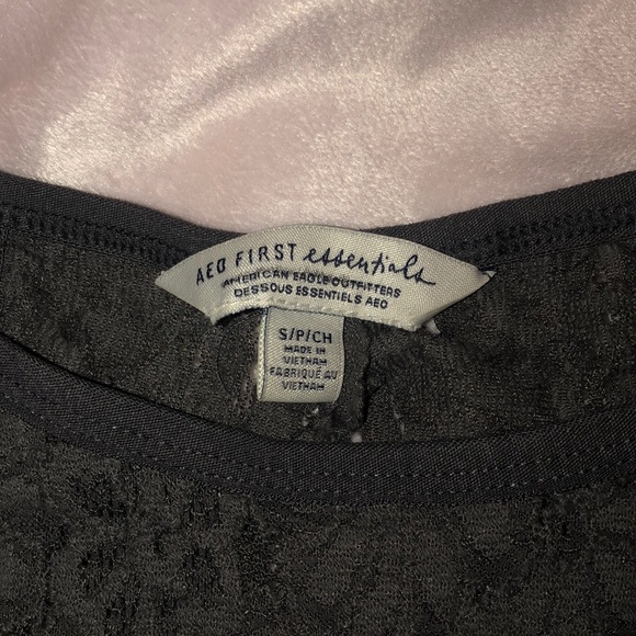 tank top - Picture 2 of 3